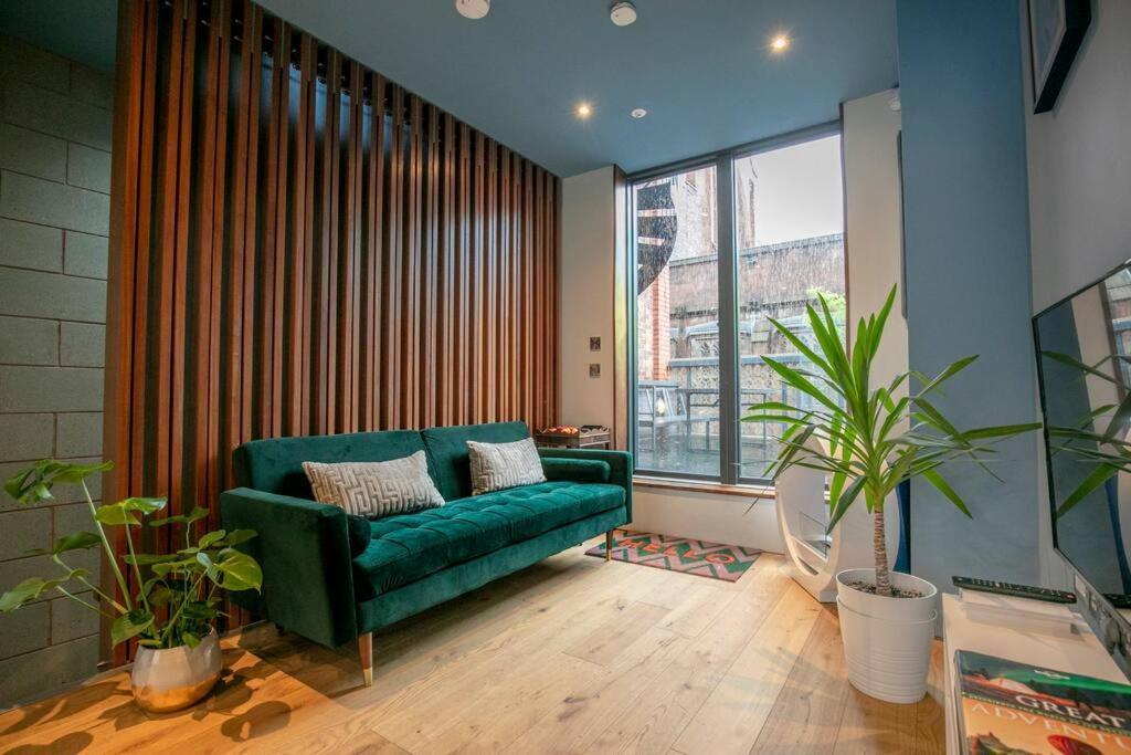 Hammock Heights! Hot Tub,Private Garage,Citycentre マンチェスター エクステリア 写真